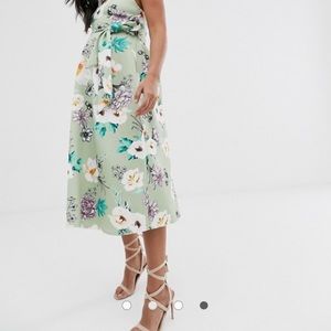 Maternity sweetheart neck cami midi prom dress